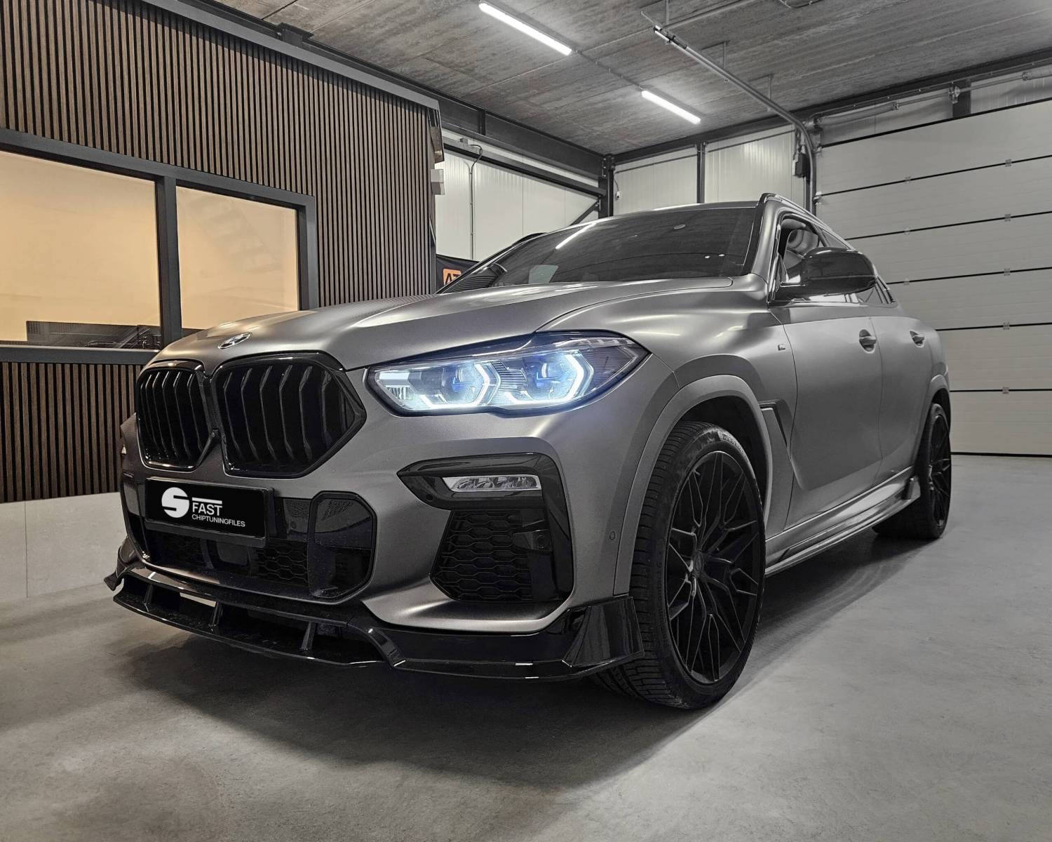 BMW in Fast-Chiptuningfiles's garage for tuning